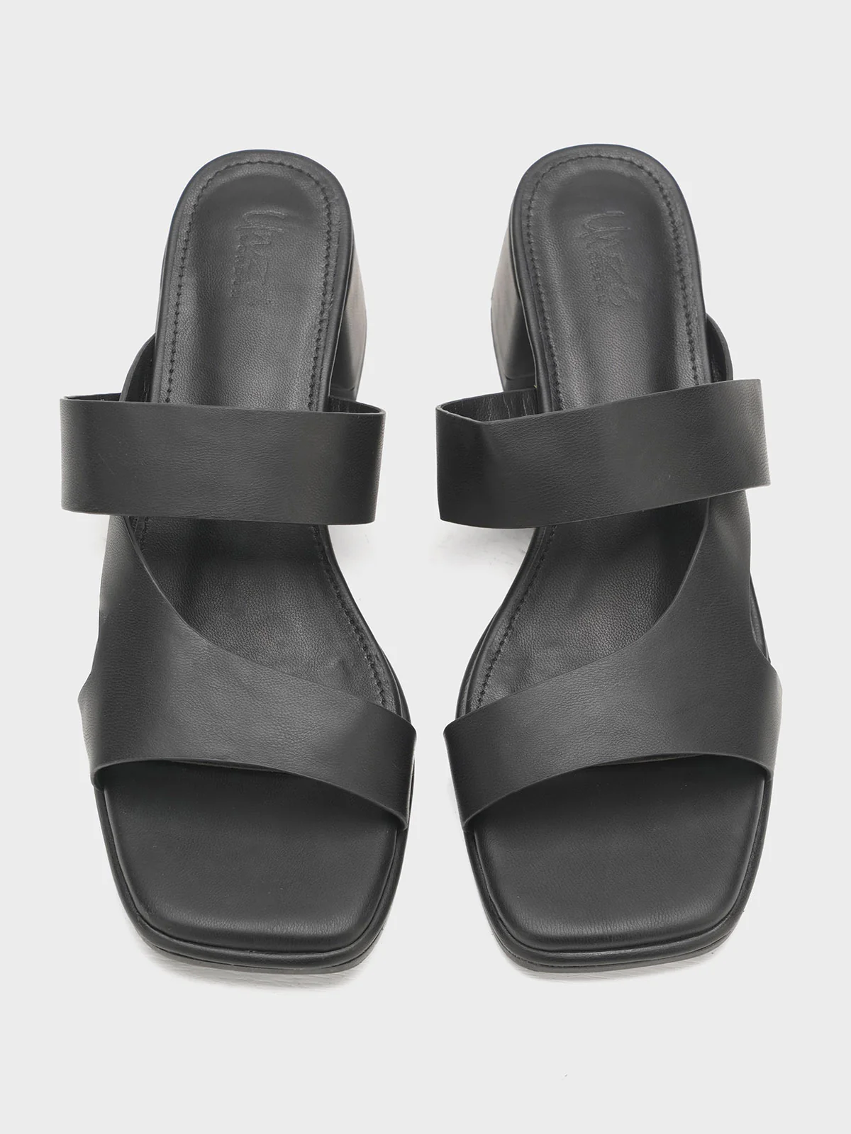 Women "VNTINA" Slip On Block Heel Sandals - Image 9