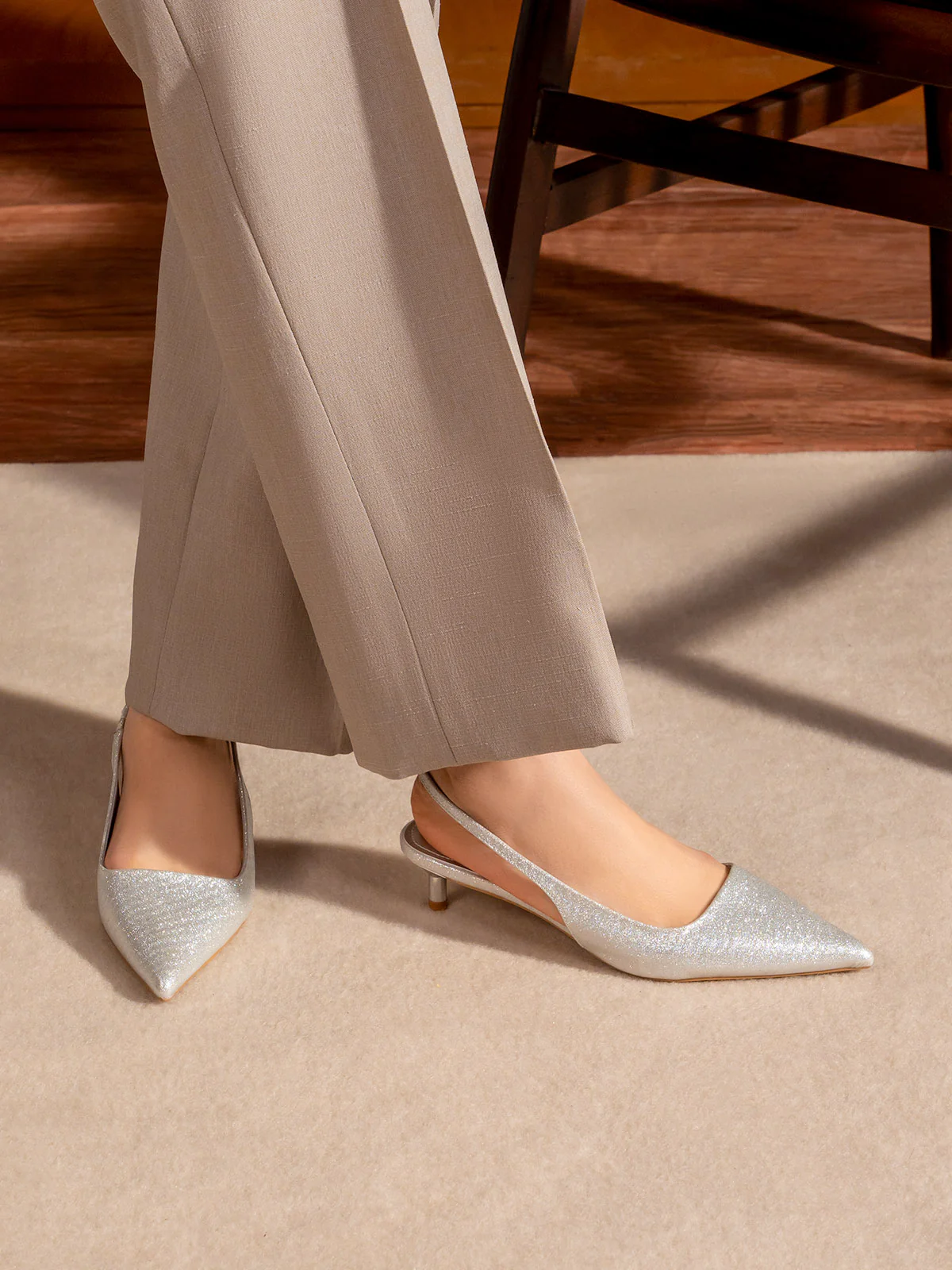 Women "WAYNE" Pointed Toe Slingback Sandals