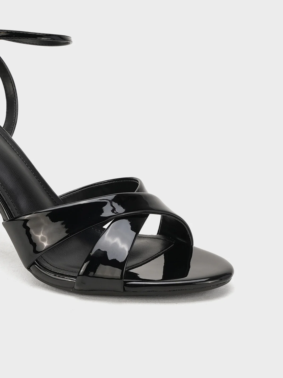 Women "ZAMORA" Classic Luxe High Heels - Image 4