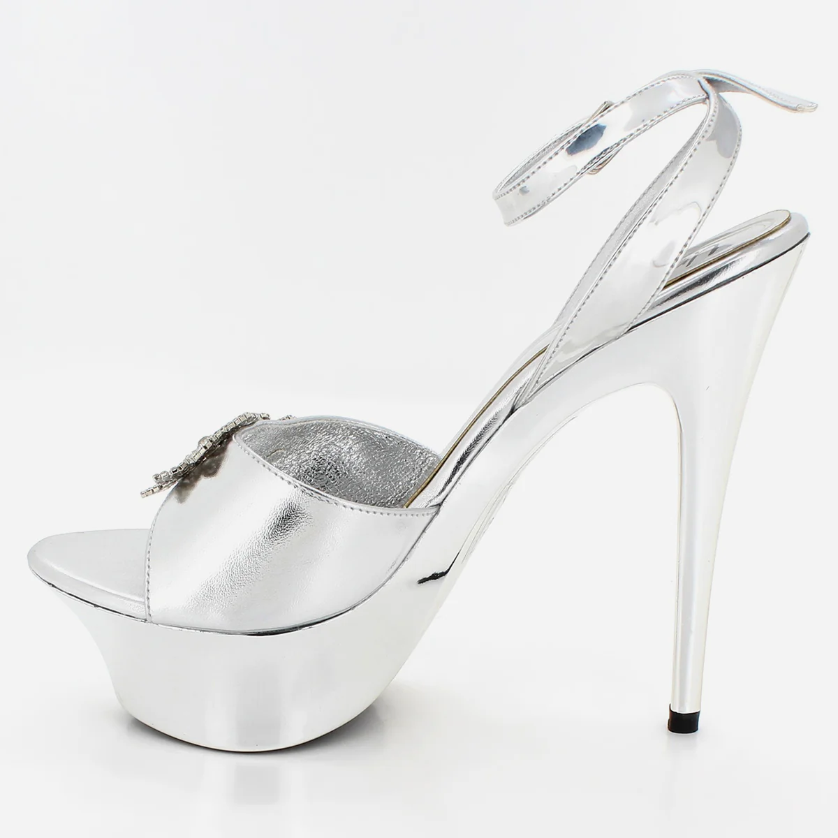 Womens "AZURA" Ornament Detailing Sandals - Image 4