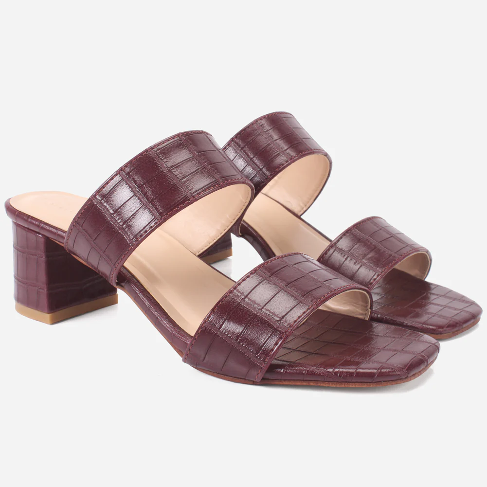 Women's "GEFA" Textured Strappy Slide-In Shoes - Image 2
