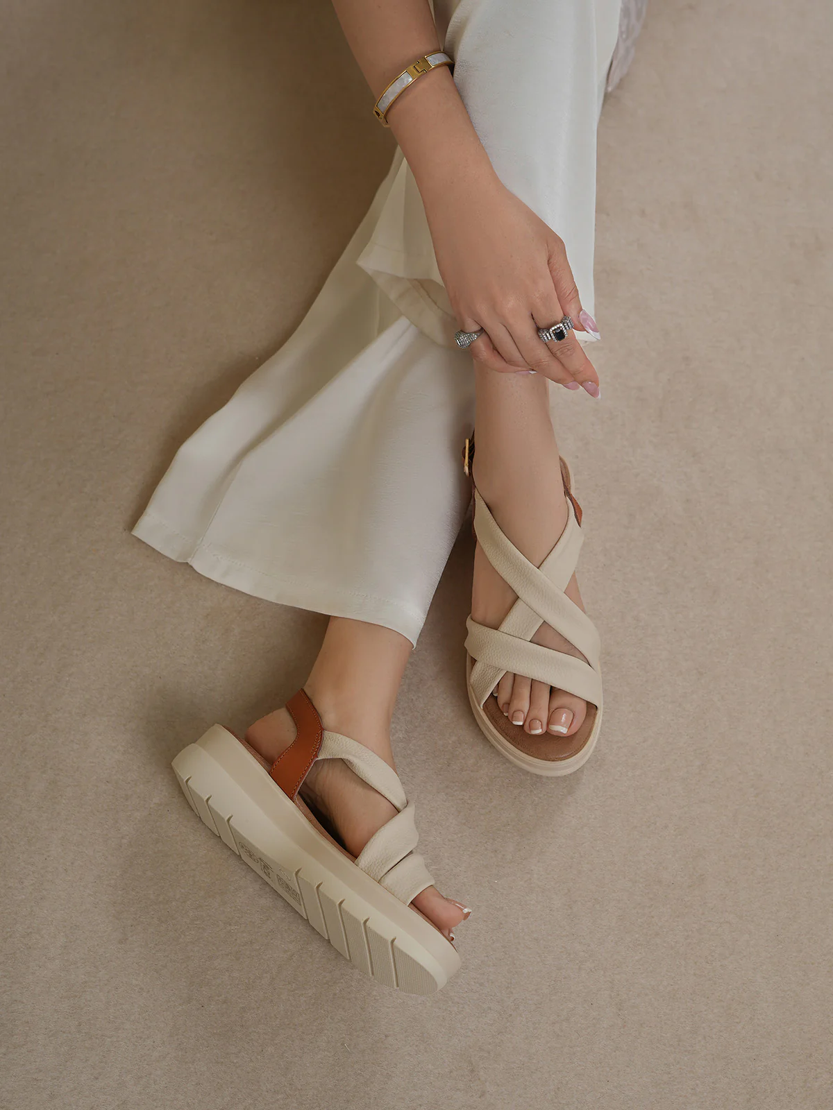 Womens "LUELLA" Casual Cross Over Sandals - Image 6